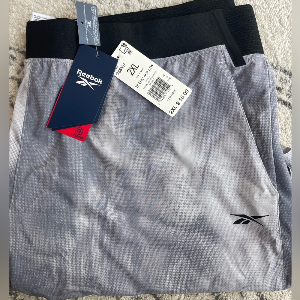 Reebok NWT Pure Gray 2 Men’s Workout Training Shorts Gray 2XL Speedwick TS EPIC